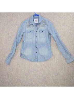 American Eagle Outfitters Womens Denim Button-Up Shirt Light Blue XS Embellished
